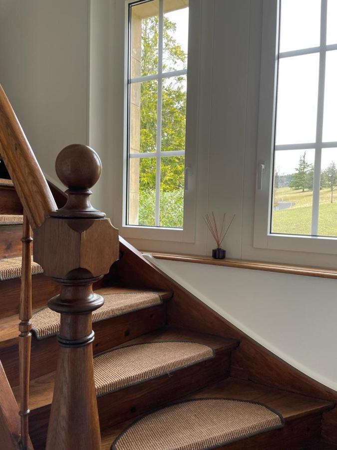 Domaine De Mont-renaud Hotel 3*