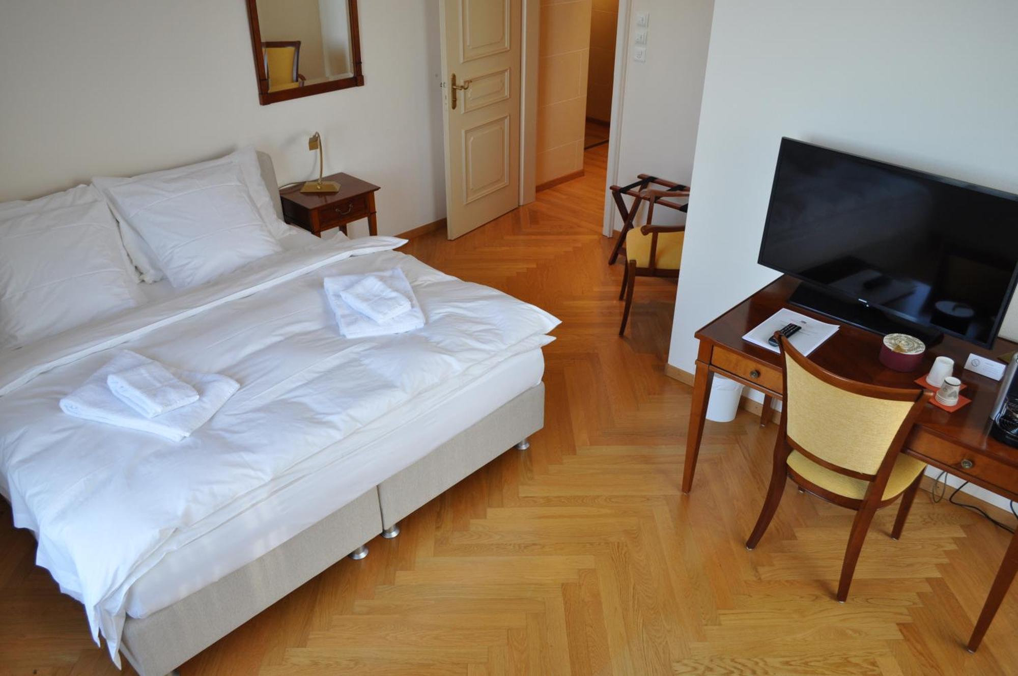 Hotel Domaine De Mont-renaud Boncourt